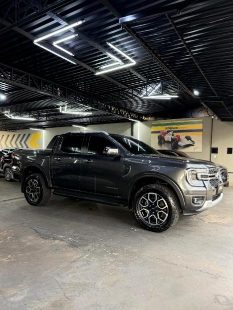 FORD Ranger 3.0 V6 4X4 LIMITED PLUS TURBO DIESEL CABINE DUPLA AUTOM�TICO, Foto 5