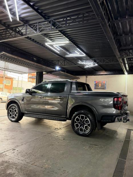 FORD Ranger 3.0 V6 4X4 LIMITED PLUS TURBO DIESEL CABINE DUPLA AUTOM�TICO, Foto 7