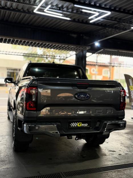 FORD Ranger 3.0 V6 4X4 LIMITED PLUS TURBO DIESEL CABINE DUPLA AUTOM�TICO, Foto 10
