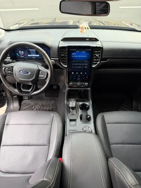 FORD Ranger 3.0 V6 4X4 LIMITED PLUS TURBO DIESEL CABINE DUPLA AUTOM�TICO, Foto 15