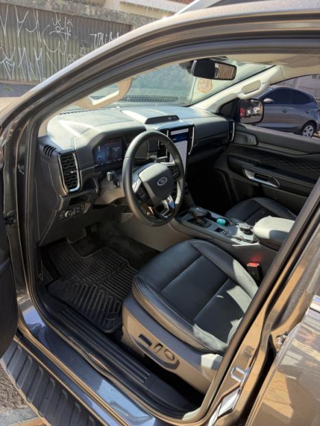 FORD Ranger 3.0 V6 4X4 LIMITED TURBO DIESEL CABINE DUPLA AUTOM�TICO, Foto 12