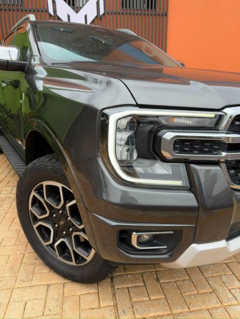 FORD Ranger 3.0 V6 4X4 LIMITED PLUS TURBO DIESEL CABINE DUPLA AUTOM�TICO, Foto 2
