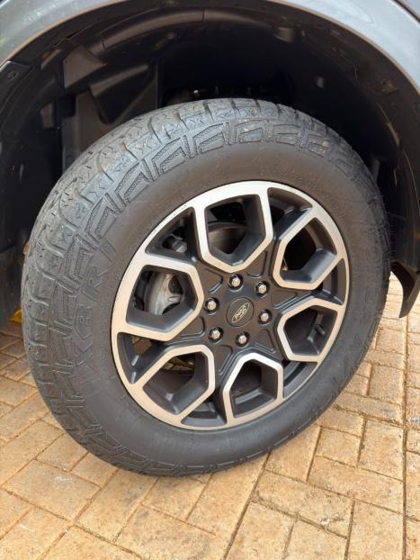 FORD Ranger 3.0 V6 4X4 LIMITED PLUS TURBO DIESEL CABINE DUPLA AUTOM�TICO, Foto 3