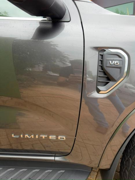 FORD Ranger 3.0 V6 4X4 LIMITED PLUS TURBO DIESEL CABINE DUPLA AUTOM�TICO, Foto 7