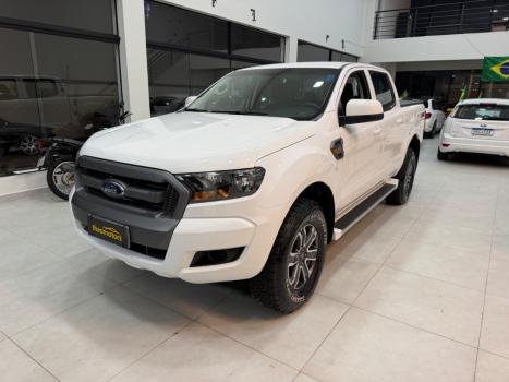 FORD Ranger 3.0 XL 4X4 DIESEL CABINE DUPLA, Foto 2