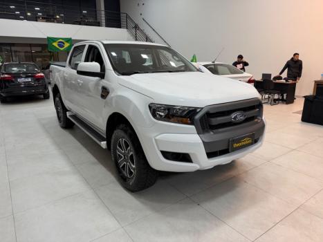 FORD Ranger 3.0 XL 4X4 DIESEL CABINE DUPLA, Foto 3