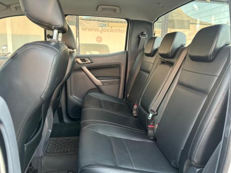 FORD Ranger 3.2 20V XLT 4X4 CABINE DUPLA TURBO DIESEL AUTOMTICO, Foto 17