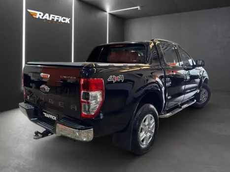 FORD Ranger 3.2 20V CABINE DUPLA 4X4 LIMITED TURBO DIESEL AUTOMTICO, Foto 4