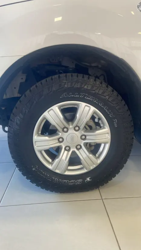 FORD Ranger 3.2 20V XLT 4X4 CABINE DUPLA TURBO DIESEL AUTOMTICO, Foto 10