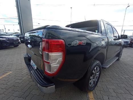 FORD Ranger 3.2 20V CABINE DUPLA 4X4 LIMITED TURBO DIESEL AUTOMTICO, Foto 5