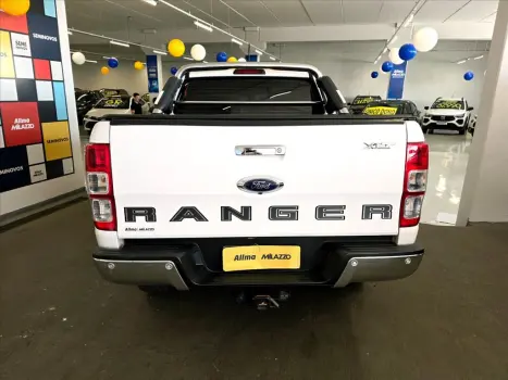 FORD Ranger 3.2 20V XLT 4X4 CABINE DUPLA TURBO DIESEL AUTOM�TICO, Foto 5