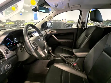 FORD Ranger 3.2 20V XLT 4X4 CABINE DUPLA TURBO DIESEL AUTOM�TICO, Foto 10