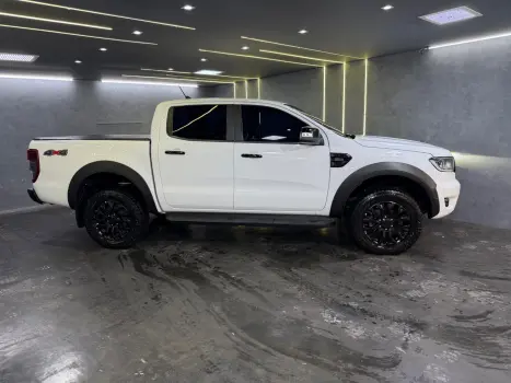 FORD Ranger 3.2 20V FX4 4X4 CABINE DUPLA TURBO DIESEL AUTOM�TICO, Foto 5