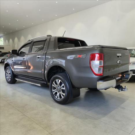 FORD Ranger 3.2 20V CABINE DUPLA 4X4 LIMITED TURBO DIESEL AUTOM�TICO, Foto 6