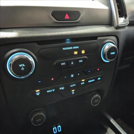 FORD Ranger 3.2 20V CABINE DUPLA 4X4 LIMITED TURBO DIESEL AUTOM�TICO, Foto 9