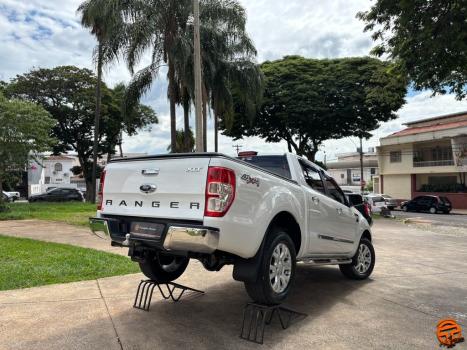 FORD Ranger 3.2 20V XLT 4X4 CABINE DUPLA TURBO DIESEL AUTOM�TICO, Foto 4