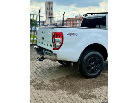 FORD Ranger 3.2 20V XLT 4X4 CABINE DUPLA TURBO DIESEL AUTOM�TICO, Foto 13