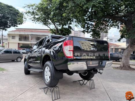 FORD Ranger 3.2 20V XLT 4X4 CABINE DUPLA TURBO DIESEL AUTOM�TICO, Foto 6