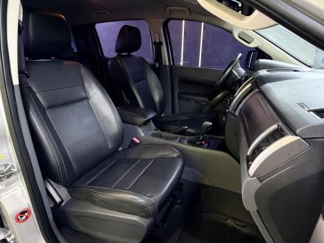 FORD Ranger 3.2 20V CABINE DUPLA 4X4 LIMITED TURBO DIESEL AUTOM�TICO, Foto 11