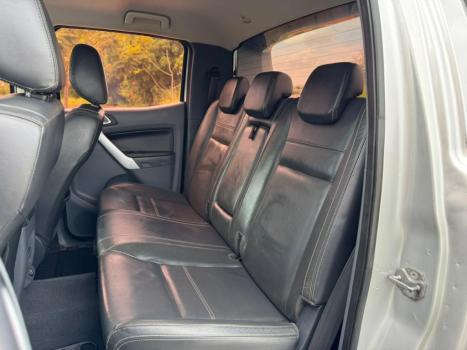 FORD Ranger 3.2 20V CABINE DUPLA 4X4 LIMITED TURBO DIESEL AUTOM�TICO, Foto 10