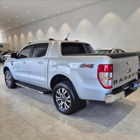 FORD Ranger 3.2 20V CABINE DUPLA 4X4 LIMITED TURBO DIESEL AUTOM�TICO, Foto 6