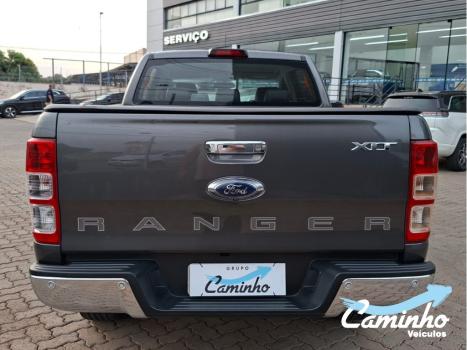 FORD Ranger 3.2 20V XLT 4X4 CABINE DUPLA TURBO DIESEL AUTOM�TICO, Foto 5
