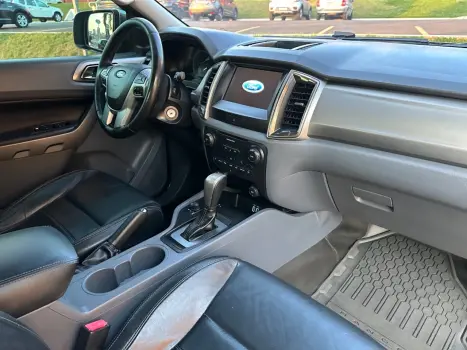 FORD Ranger 3.2 20V XLT 4X4 CABINE DUPLA TURBO DIESEL AUTOM�TICO, Foto 8