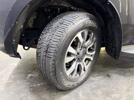 FORD Ranger 3.2 20V CABINE DUPLA 4X4 LIMITED TURBO DIESEL AUTOM�TICO, Foto 14