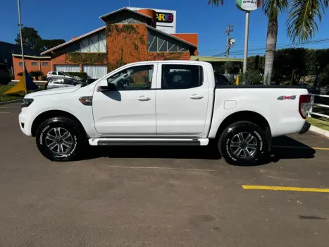 FORD Ranger 3.2 20V XL 4X4 CABINE DUPLA TURBO DIESEL AUTOM�TICO, Foto 4