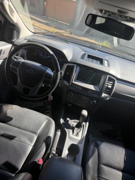 FORD Ranger 3.2 20V CABINE DUPLA 4X4 LIMITED TURBO DIESEL AUTOM�TICO, Foto 7