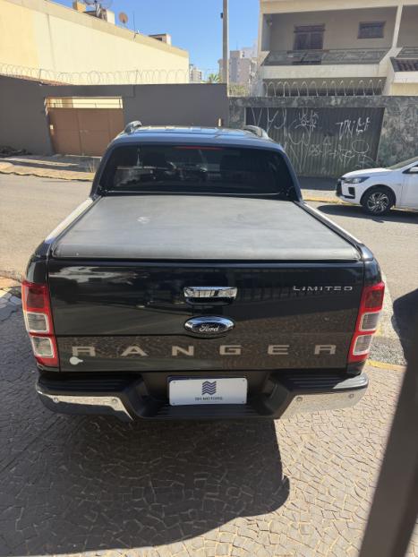 FORD Ranger 3.2 20V CABINE DUPLA 4X4 LIMITED TURBO DIESEL AUTOM�TICO, Foto 8
