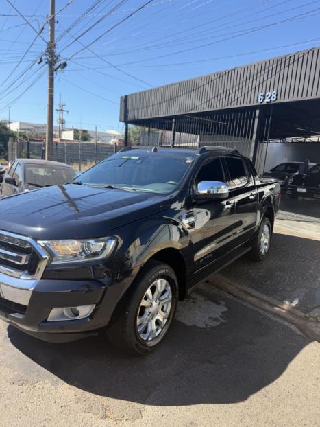 FORD Ranger 3.2 20V CABINE DUPLA 4X4 LIMITED TURBO DIESEL AUTOM�TICO, Foto 9