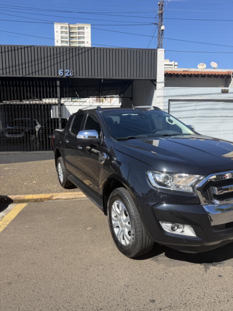 FORD Ranger 3.2 20V CABINE DUPLA 4X4 LIMITED TURBO DIESEL AUTOM�TICO, Foto 13