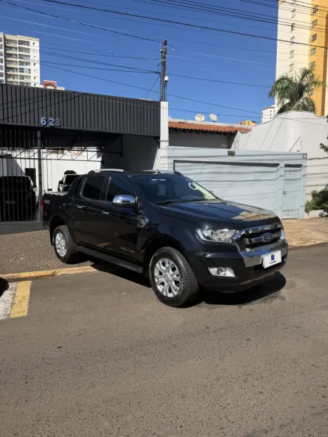 FORD Ranger 3.2 20V CABINE DUPLA 4X4 LIMITED TURBO DIESEL AUTOM�TICO, Foto 14