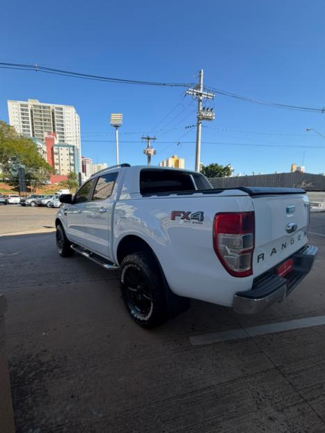 FORD Ranger 3.2 20V XLT 4X4 CABINE DUPLA TURBO DIESEL, Foto 3