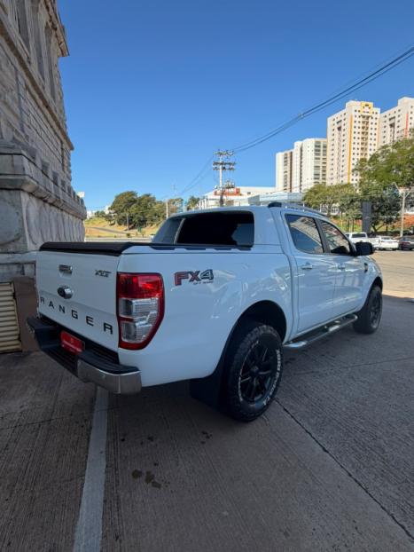 FORD Ranger 3.2 20V XLT 4X4 CABINE DUPLA TURBO DIESEL, Foto 4