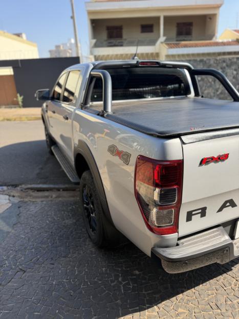FORD Ranger 3.2 20V FX4 4X4 CABINE DUPLA TURBO DIESEL AUTOM�TICO, Foto 8