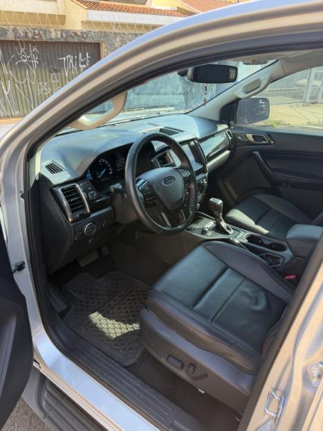 FORD Ranger 3.2 20V FX4 4X4 CABINE DUPLA TURBO DIESEL AUTOM�TICO, Foto 10
