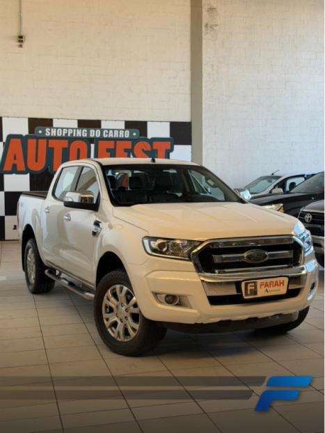 FORD Ranger 3.2 20V XLT 4X4 CABINE DUPLA TURBO DIESEL AUTOM�TICO, Foto 3