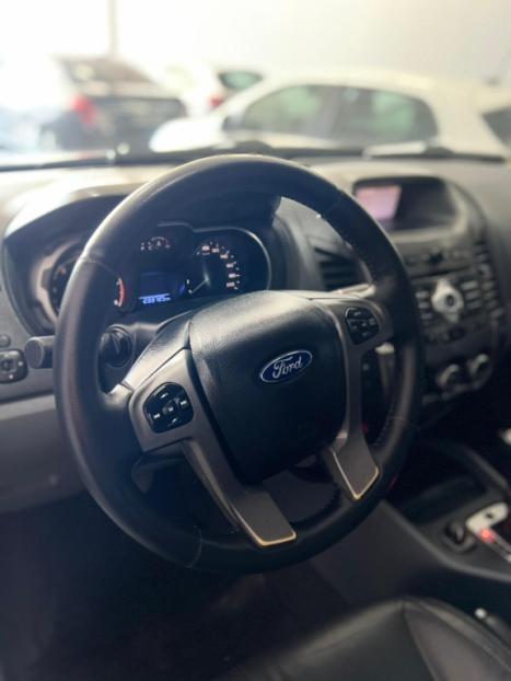 FORD Ranger 3.2 20V XLT 4X4 CABINE DUPLA TURBO DIESEL AUTOM�TICO, Foto 4