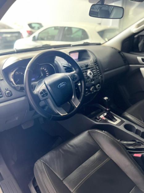 FORD Ranger 3.2 20V XLT 4X4 CABINE DUPLA TURBO DIESEL AUTOM�TICO, Foto 5