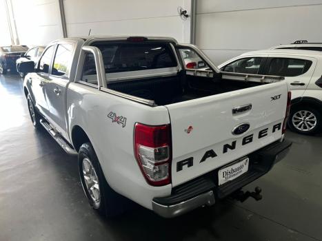 FORD Ranger 3.2 20V XLT 4X4 CABINE DUPLA TURBO DIESEL AUTOM�TICO, Foto 13