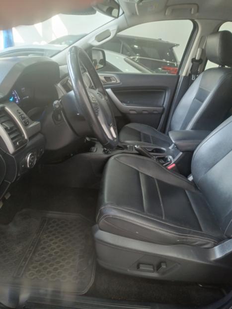FORD Ranger 3.2 20V CABINE DUPLA 4X4 LIMITED TURBO DIESEL AUTOMÁTICO, Foto 8