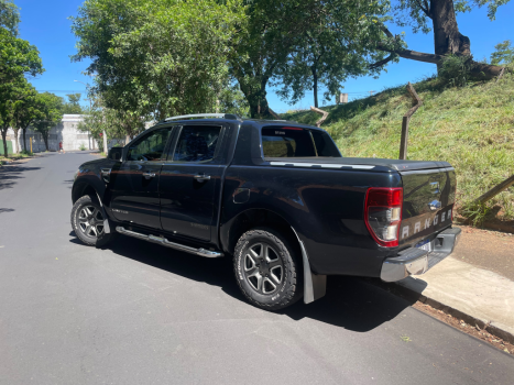 FORD Ranger 3.2 20V CABINE DUPLA 4X4 LIMITED TURBO DIESEL AUTOMÁTICO, Foto 4