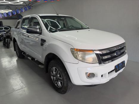 FORD Ranger 3.2 20V XL 4X4 CABINE DUPLA TURBO DIESEL AUTOMÁTICO, Foto 4