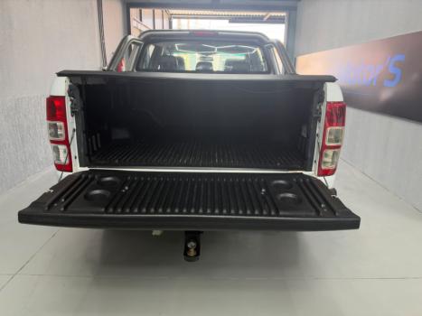 FORD Ranger 3.2 20V XL 4X4 CABINE DUPLA TURBO DIESEL AUTOMÁTICO, Foto 6