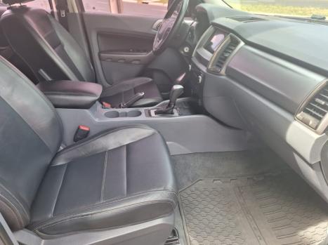 FORD Ranger 3.2 20V CABINE DUPLA 4X4 LIMITED TURBO DIESEL AUTOMÁTICO, Foto 12