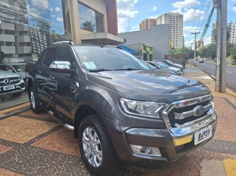 FORD Ranger 3.2 20V CABINE DUPLA 4X4 LIMITED TURBO DIESEL AUTOMÁTICO, Foto 19