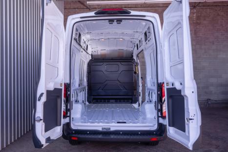 FORD Transit 2.0 ECOBLUE DIESEL FURG�O L3H3 AUTOM�TICO, Foto 4