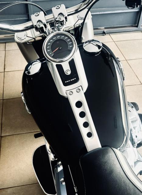 HARLEY DAVIDSON Softail Fat Boy 1700 SPECIAL, Foto 5